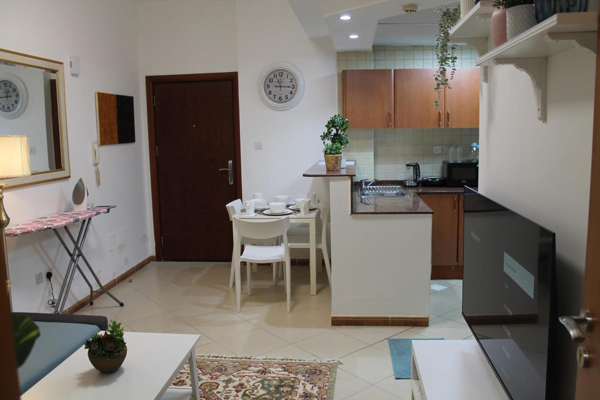 Newly Furnished Cozy 1 Bedroom Apartment Close To Jbr Beach And Metro 두바이 외부 사진